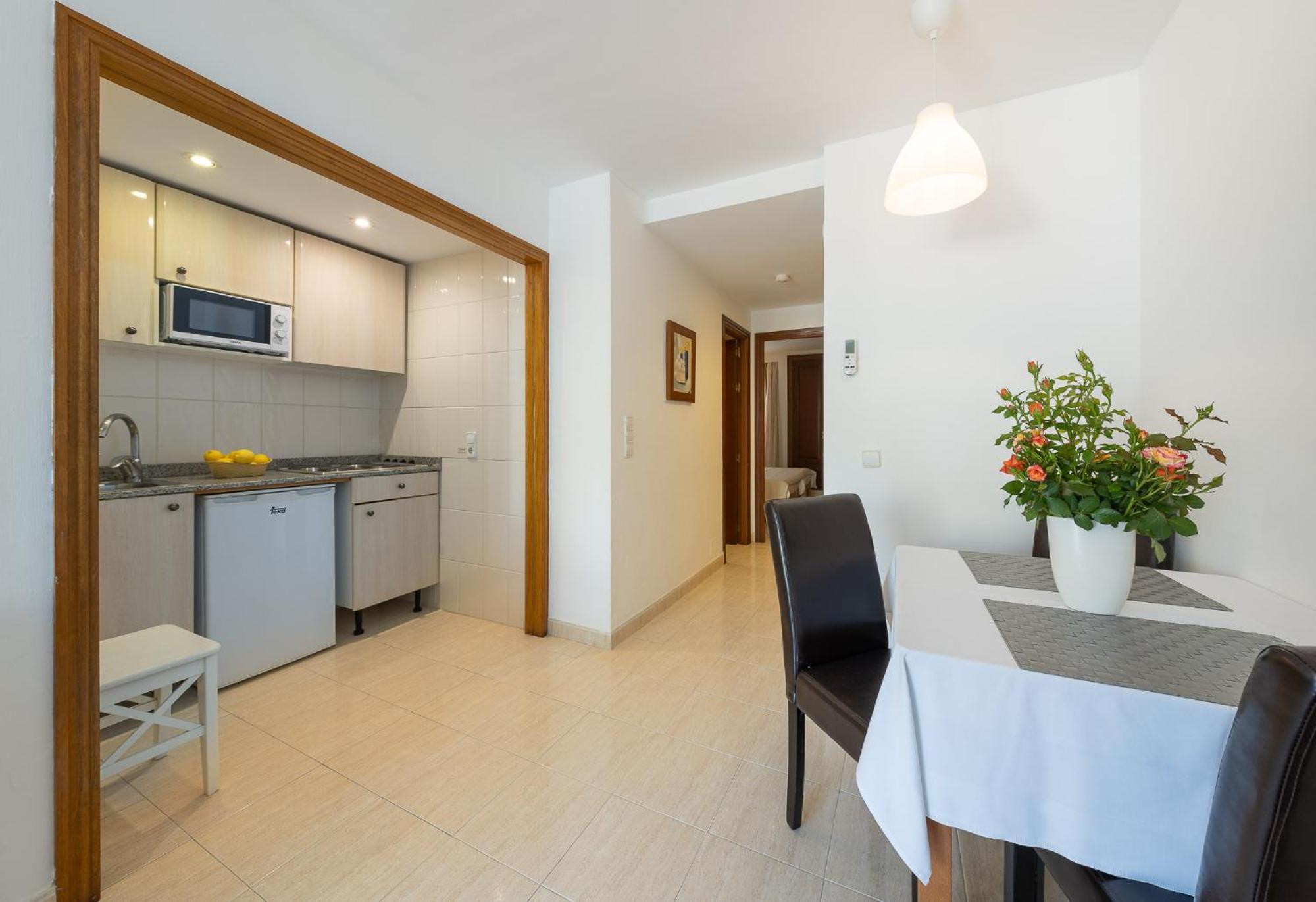 Apartamentos Los Tilos Peguera Buitenkant foto